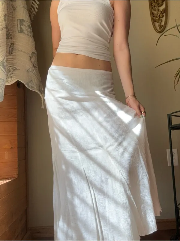 AGB White Flowy Cotton Maxi Skirt - Image 7