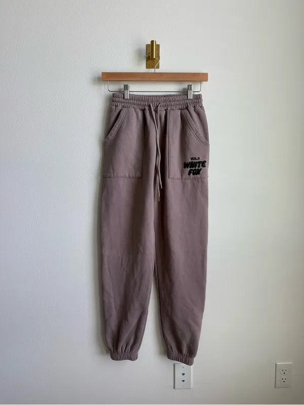White Fox Offstage Sweatpants Moon Taupe Oversized Joggers XS Pockets Logo - Image 2