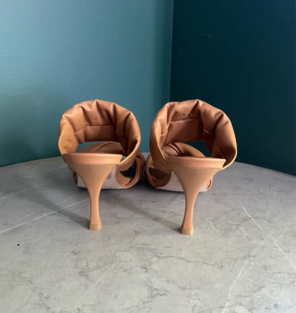 Alohas Twist Strap Sandal in Camel - Image 7