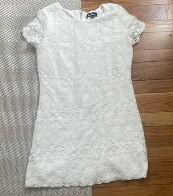 Lulus Love You For Eternity White Lace Shift Dress size small - Image 7