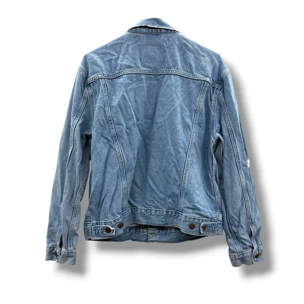Levi's Trucker Jacket Womens Large Light Wash Distressed Denim 29944-0164 - Image 2