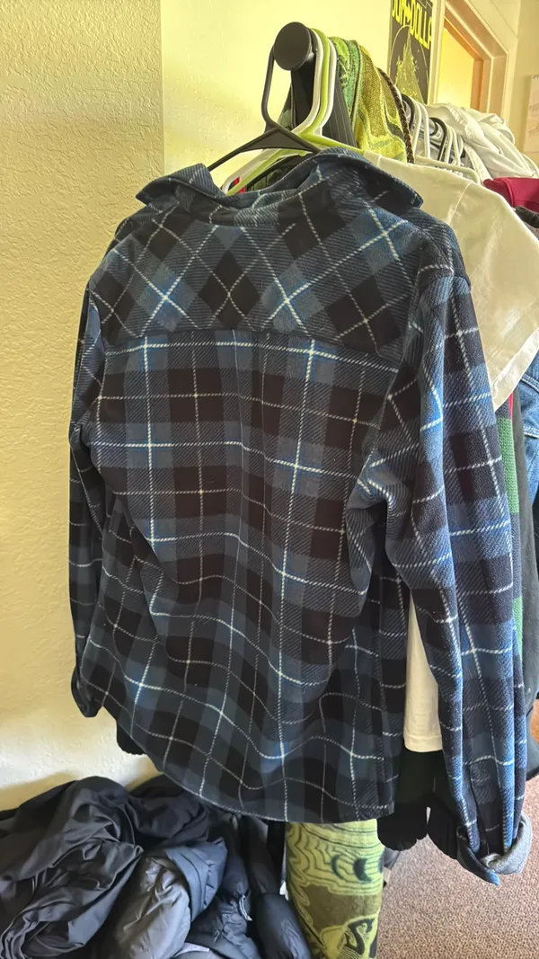 Flannel O'Neill - Image 5