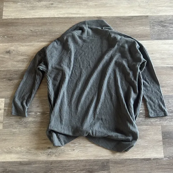 Socialite Gray Cardigan Sweater - Image 5