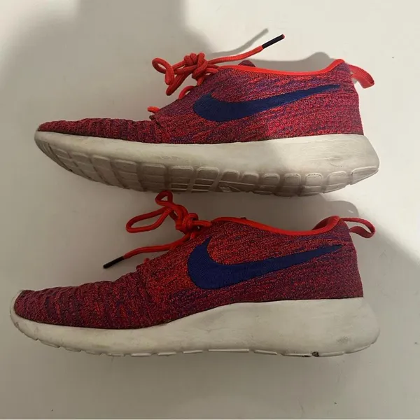 Nike Womens Roshe One Run Flyknit Red/Violet Sneakers 6.5 - Image 4