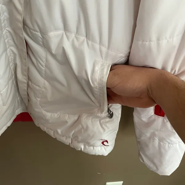 Rip curl Zip Up Puffer Snow Jacket in White‎ Red Size Medium - Image 4