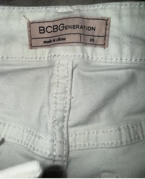 BCBGeneration white Jeans - Image 7