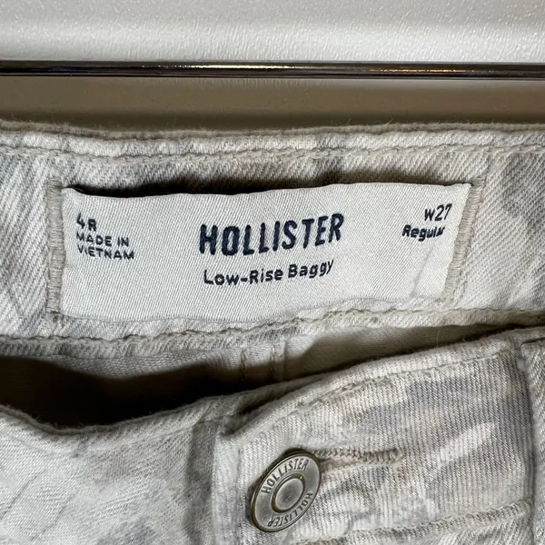 Hollister Low-Rise Baggy Camo Shorts Grey‎ White Leaf Print Frayed Hem Sz 4R W27 - Image 5