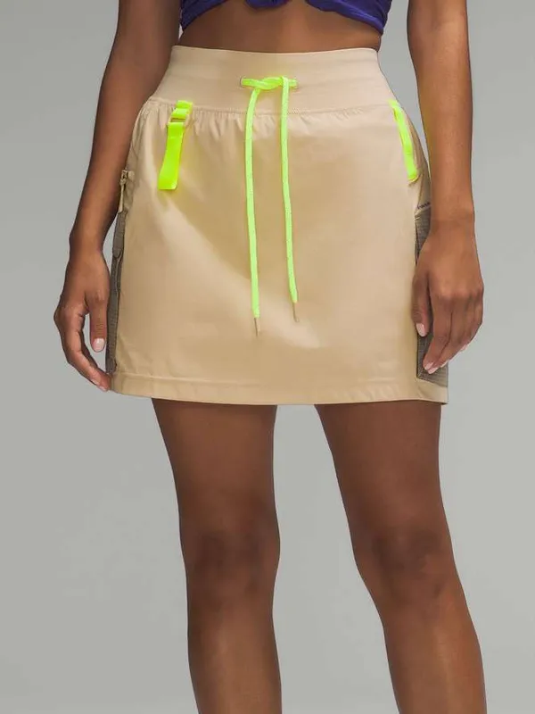 Lululemon Women’s Multi-Pocket Cargo High-Rise Hiking Skirt Skort in Prosecco 6 - Image 2