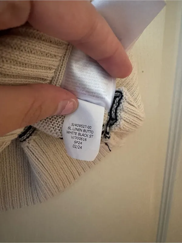 GAP Striped V-Neck Button Sweater Vest - Image 4