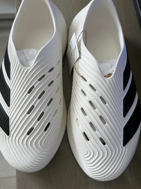 Size 6 - adidas Purechill Runner White Core Black - Image 3
