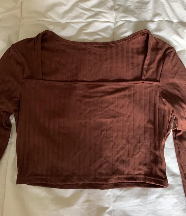 Amazon Brown  Long Sleeve - Image 2