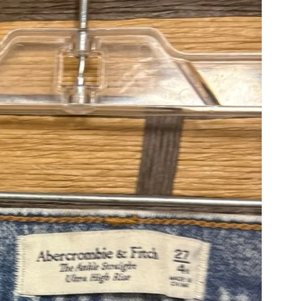 Abercrombie & Fitch The Ankle Straight Ultra High‎ Rise Jeans 27/4 Short - Image 5