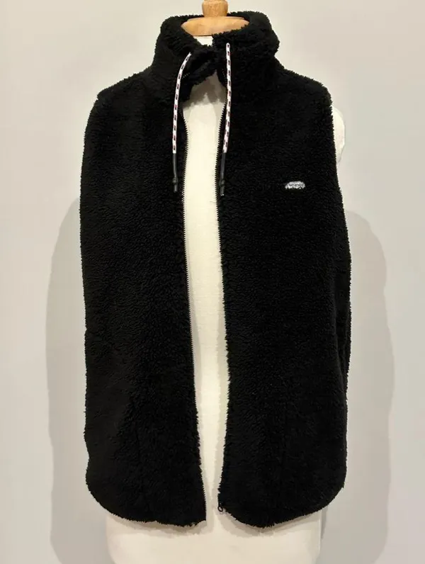 Wrangler All Terrain gear fleece Sherpa vest. Size Large - Image 5