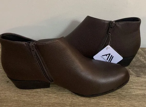 No Boundaries AEROSOLES New! Women’s brown comfort ankle boots size 9 - Image 5