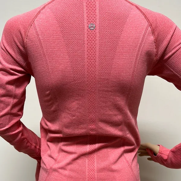 Lululemon Women’s Long Sleeve Activewear Performance Coral Shirt Size XS - Image 9