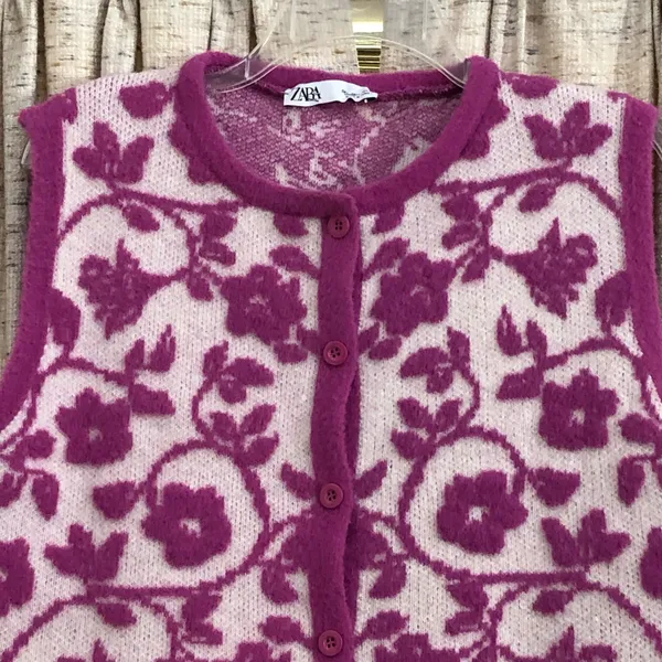 ZARA Floral Jacquard Knit Button Front Vest  - Image 2