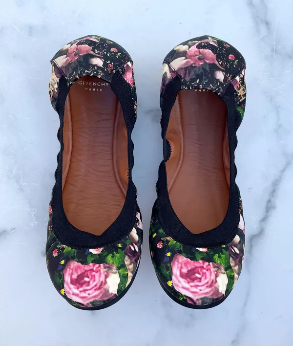 Givenchy rose floral-print camouflage elasticated ballet flats size 36.5 US 6 - Image 7