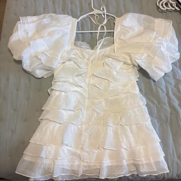 White ruffle blouse with tiered ruffles  - Image 2