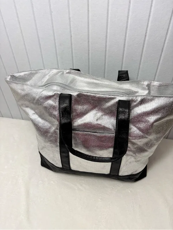 Victorias Secret Large‎ Silver & Black Weekender Get Away Travel Tote Bag - Image 4