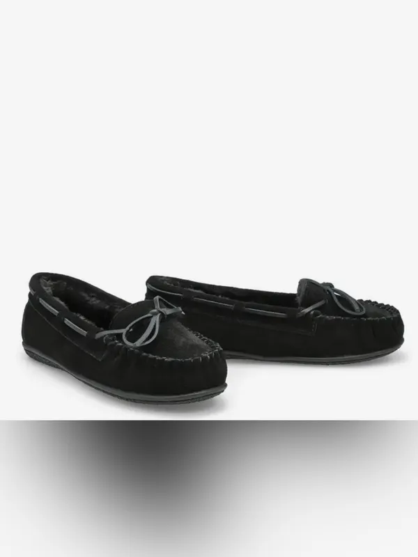 Softmoc Classic Black Faux-Fur Lined Moccasin Flats Size 9 - Image 6