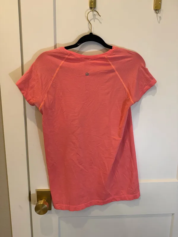 Lululemon Swiftly Tech Short Sleeve - Image 2