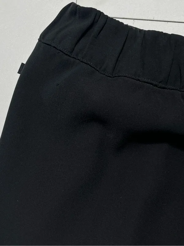Lululemon Noir Black Pull on Skirt with attached belt tie size 6 - Image 9