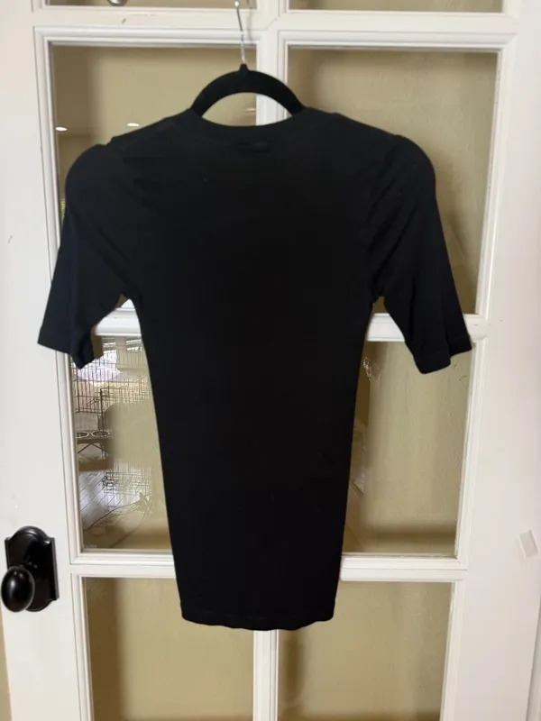 Splendid V Neck Tee T Shirt Black Size XS - Image 5