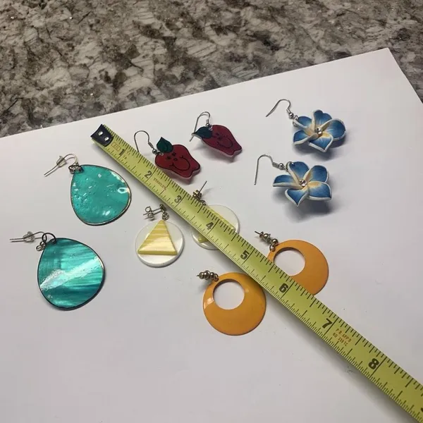 Lot Of 5 Costume Earrings Pierced Dangle Variety - Image 12
