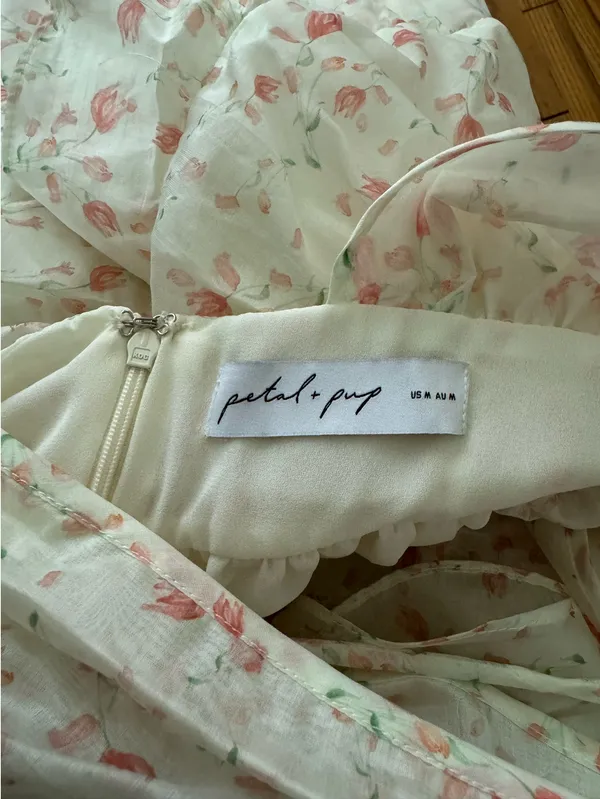 Petal and pup dress - Image 2