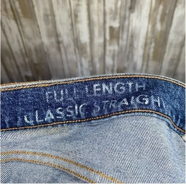 J. Crew Full Length Classic Straight Jeans  •30 - Image 7