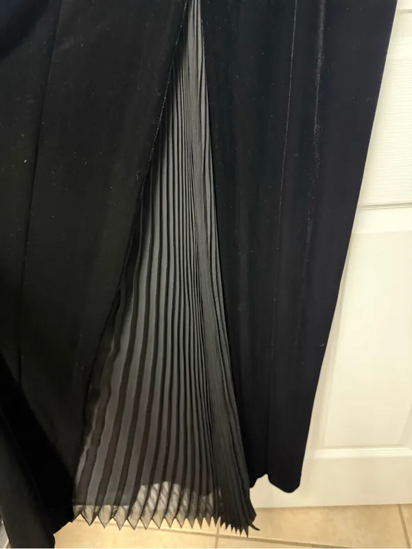 Robbie Bee Black Velvet Maxi Dress with Cowl Neck - Image 5