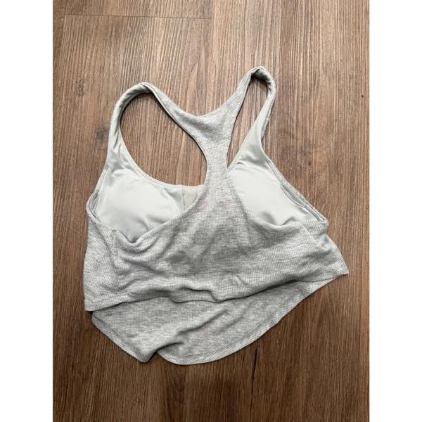 Alo Yoga Womens Ribbed Racerback Handkerchief Hem Tank Top Heather Gray S - Image 3