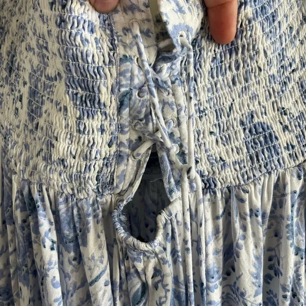 Boho Me crop wide leg JUMPSUIT XS smocked paisley floral shabby chic BLUE WHITE - Image 7