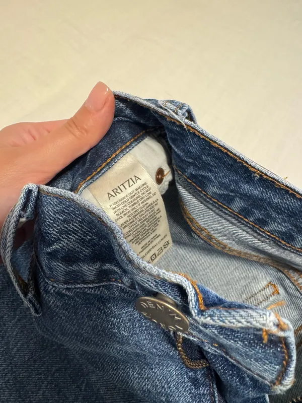 Aritzia Lo Rise Farrah Jeans - Image 4