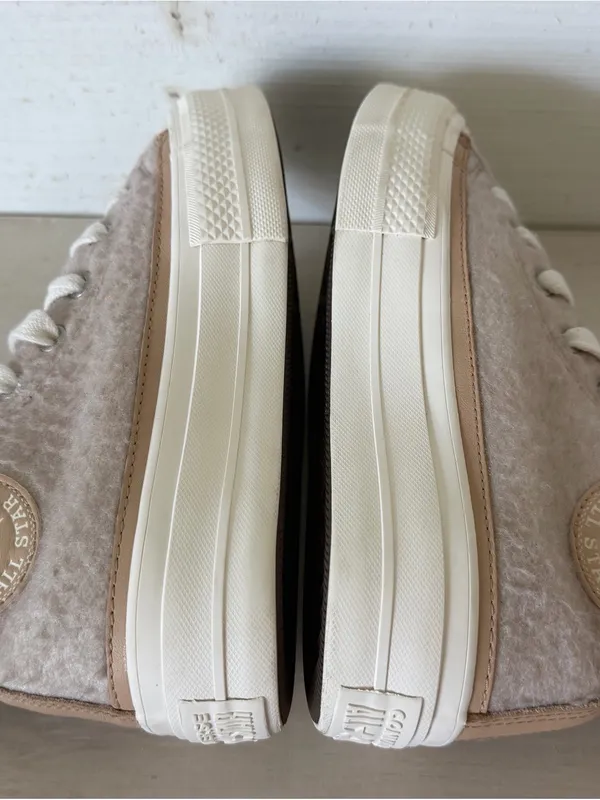 CONVERSE Chuck Taylor All Star Lift Platform Faux Mohair Womens Size 7 Beige NEW - Image 9