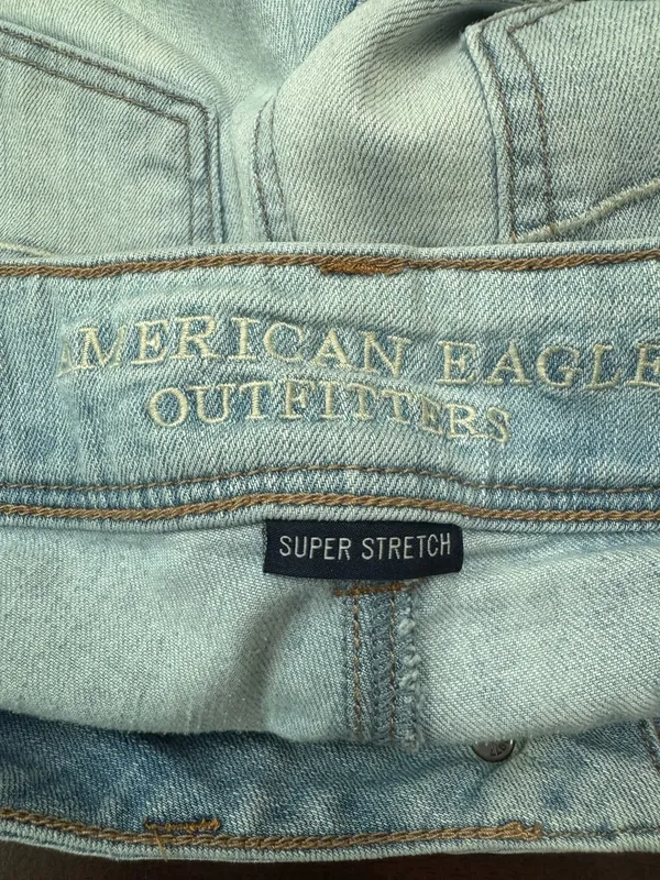 American Eagle Super Stretch Kick Boot Jeans Size 4 Long - Image 6