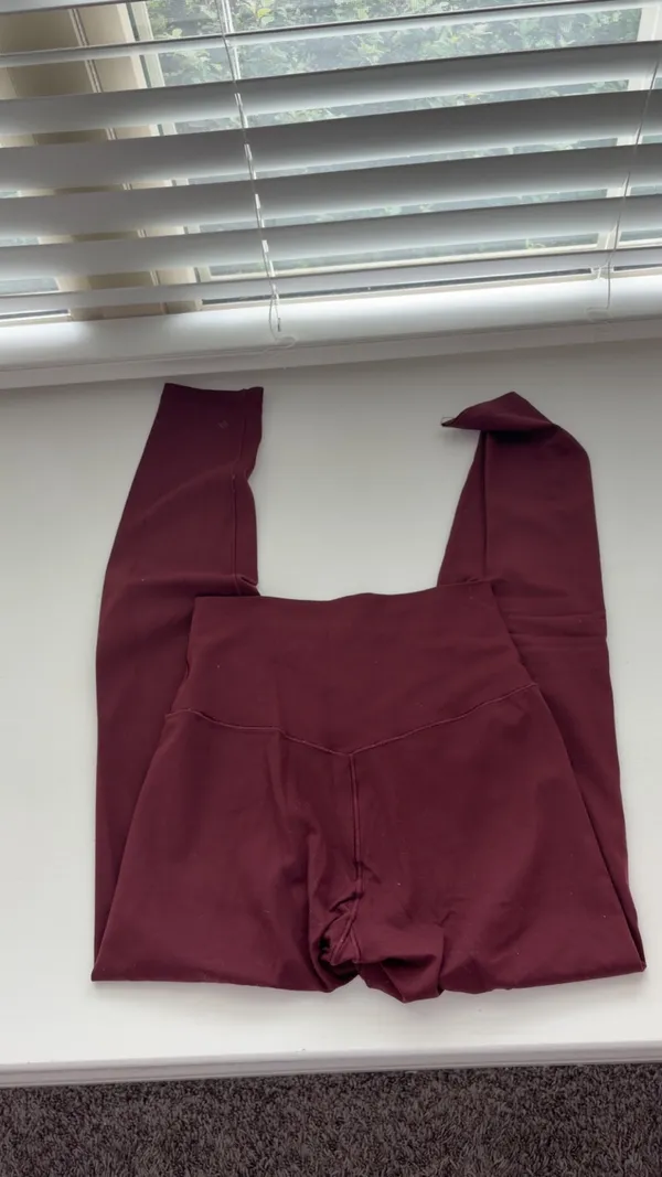 maroon aerie leggings  - Image 2