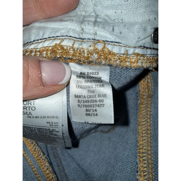 GAP‎ 1969 Women's 25S 25 Short Legging Jean - Image 4