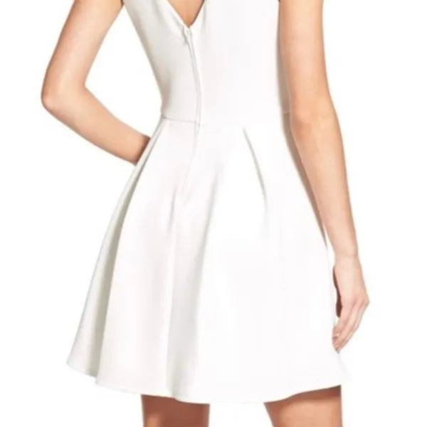 Macy's Speechless Pearl Embellished Mini Dress Size M NWT - Image 3