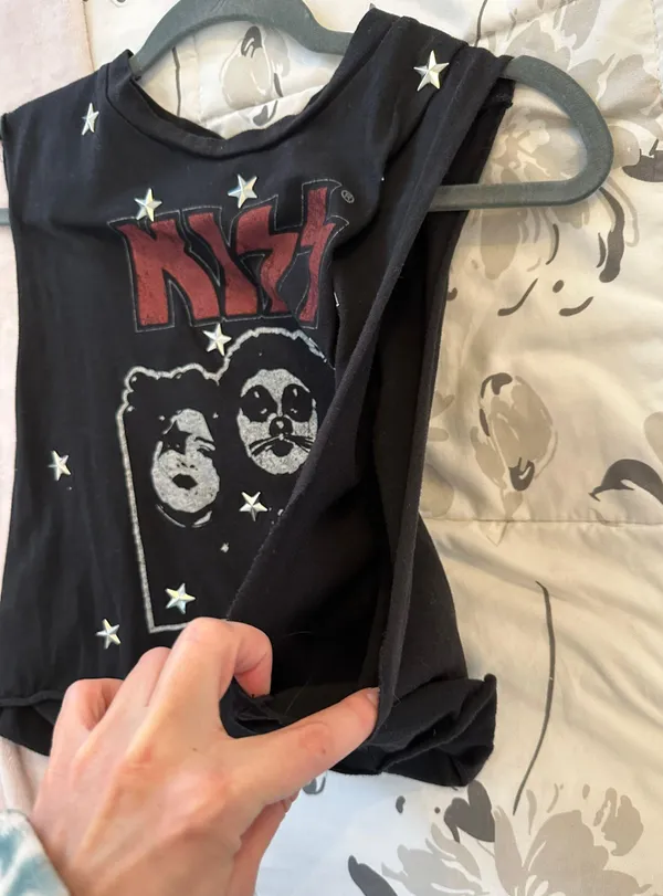Forever 21 KISS Band Cut Off - Image 2