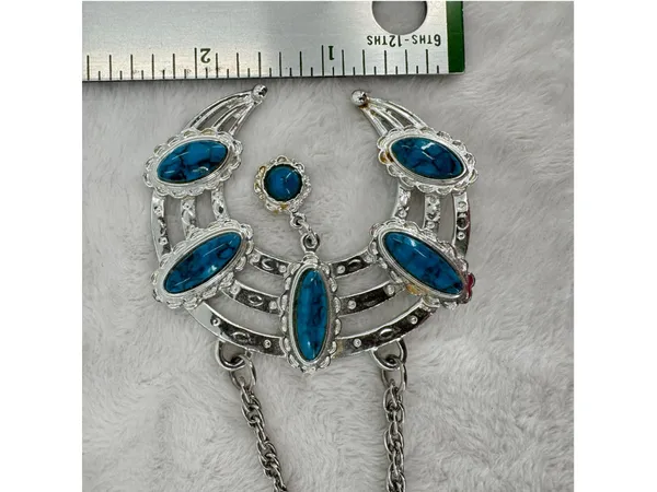 Vintage Silver Tone Turquoise Necklace Crescent Moon Dangle Charm Southwestern - Image 6