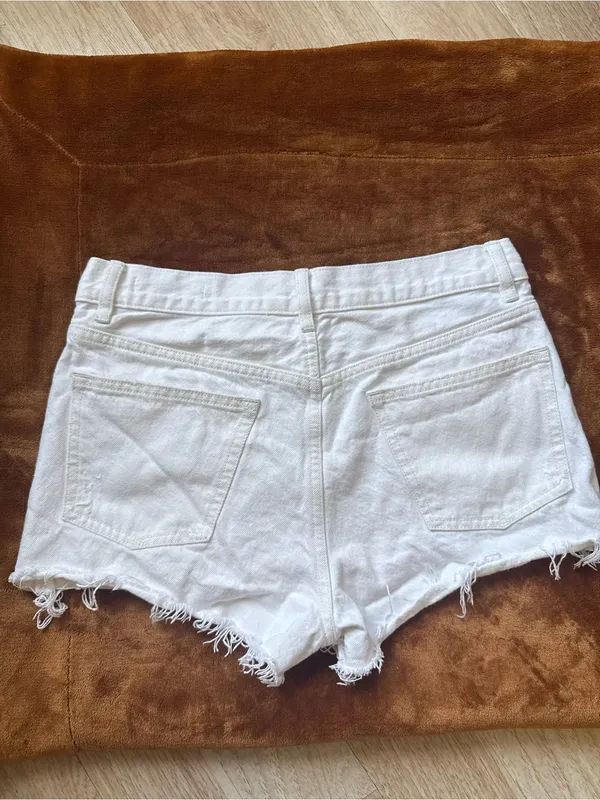 All Saints Distressed Cut Off Shorts White Size 27 - Image 5