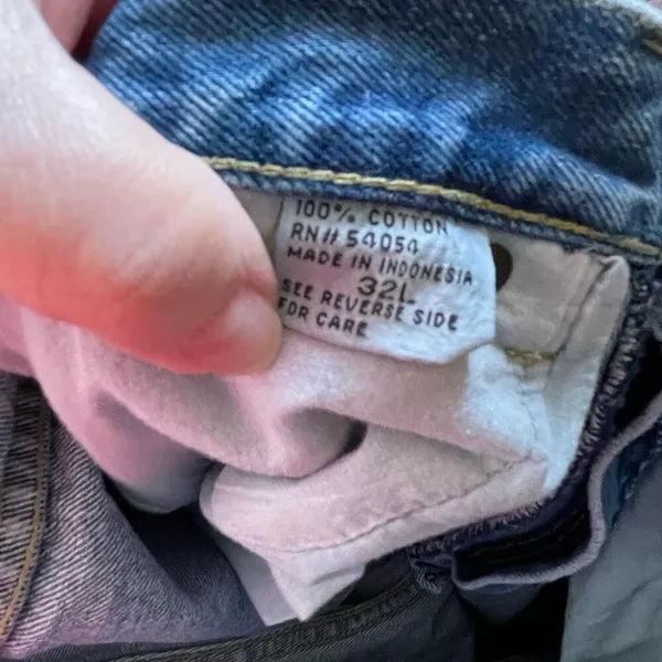 Vintage Bugle Boy size 32L high rise jeans. - Image 7