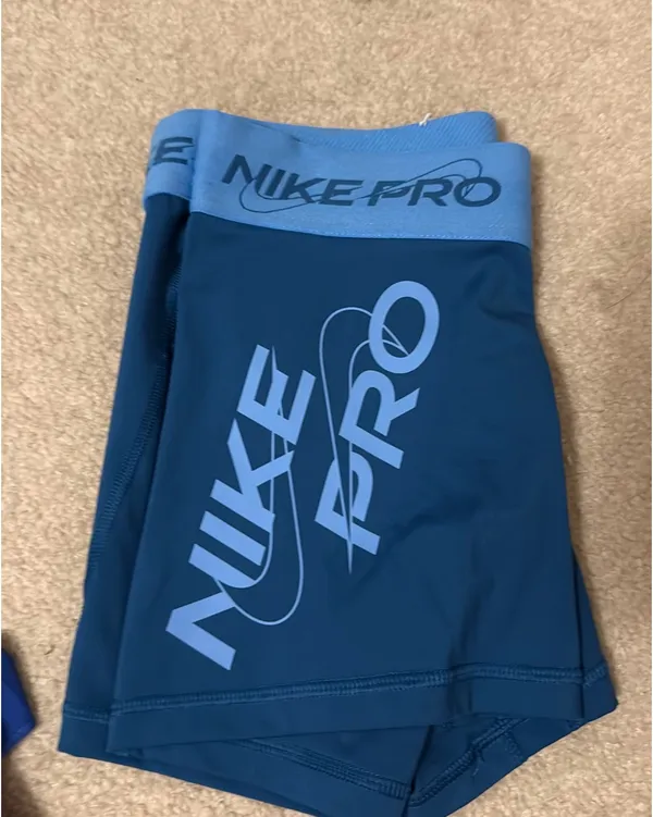 Nike Pros Blue - Image 2