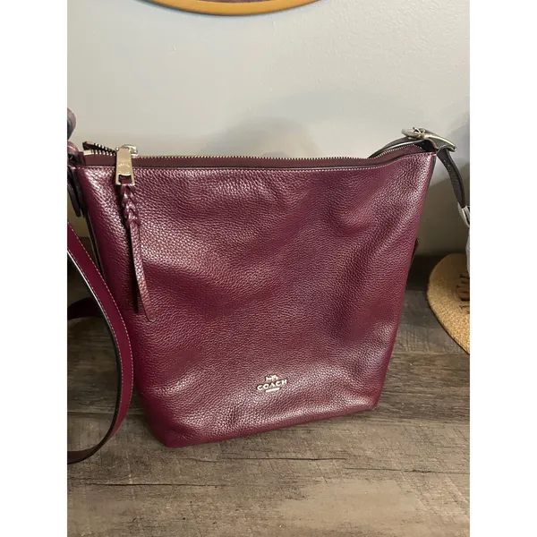 Coach Val Duffle Bag Berry Purple Pebbled Leather Crossbody C2818 - Image 2
