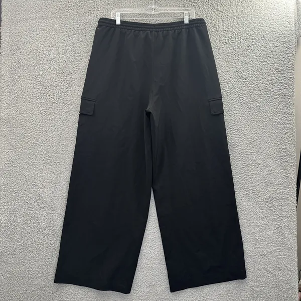 Athleta‎ Promenade High Rise Cargo Pants Black Athleisure Women's Large x 30 - Image 3