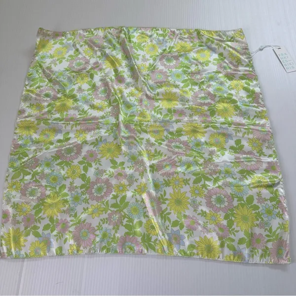 Frankies Bikinis NWT Heidi Satin Headscarf Secret Garden - Image 3