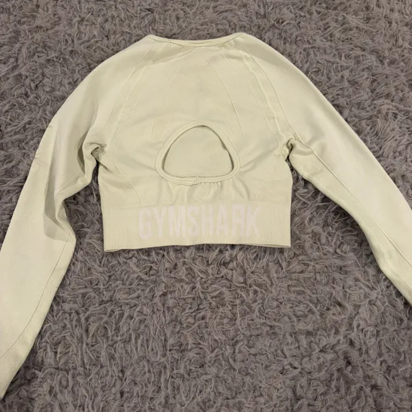 Gymshark Crop Top - Image 3