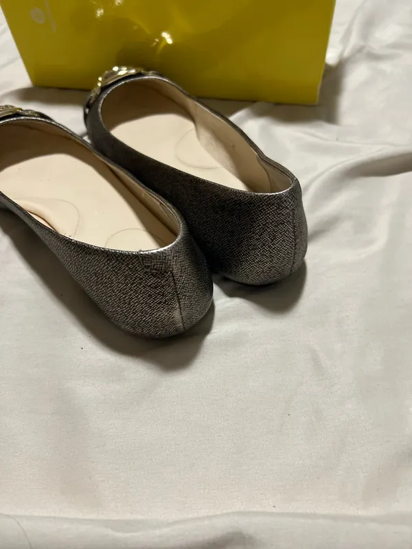 Calvin Klein flats - Image 6