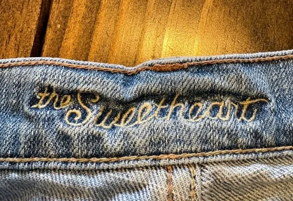 Old Navy Light Wash Flare Jeans - Image 5